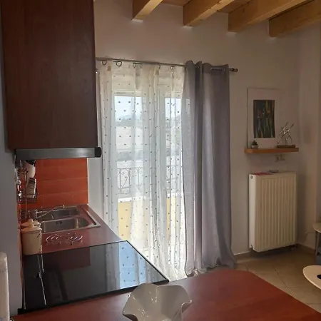 Apartment Litsa's Port