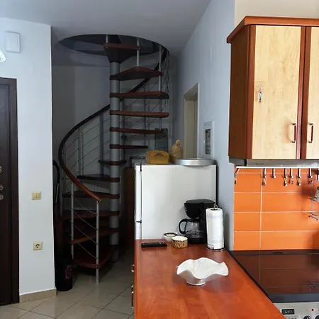 Apartment Litsa's Port